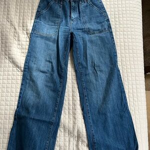 Universal Thread Blue Flare Jeans